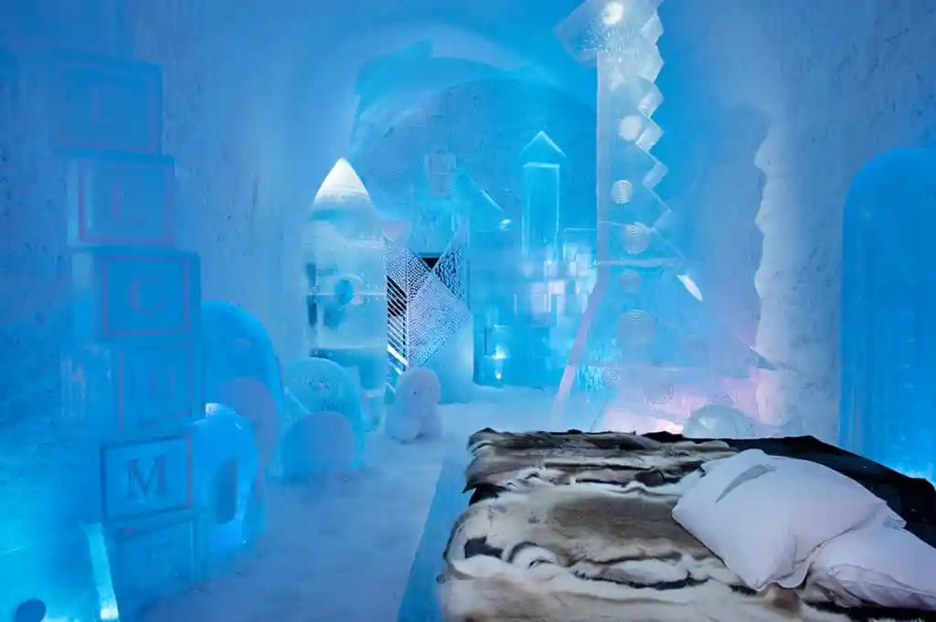 ice hotel